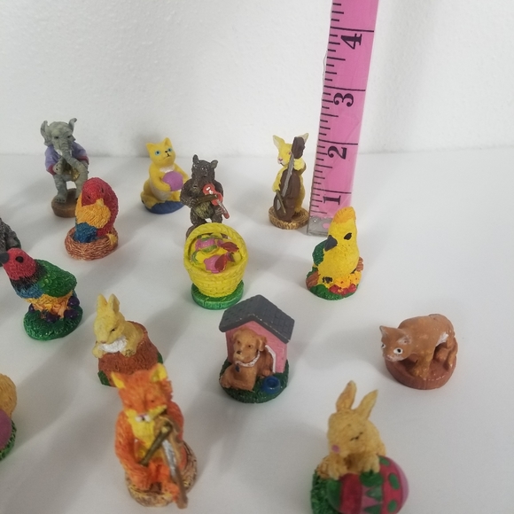 figures - Picture 6 of 6